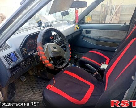 Сірий Мазда 626, об'ємом двигуна 1.6 л та пробігом 0 тис. км за 750 $, фото 1 на Automoto.ua