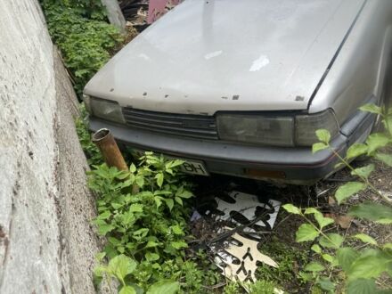 Мазда 626 1987 у Житомирі на Automoto.ua Сірий Мазда 626, об'ємом двигуна 2 л та пробігом 300 тис. км за 500 $, фото 1 на Automoto.ua