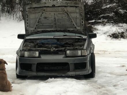 Серый Мазда 626, объемом двигателя 2 л и пробегом 200 тыс. км за 591 $, фото 1 на Automoto.ua