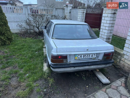 Сірий Мазда 626, об'ємом двигуна 2 л та пробігом 200 тис. км за 900 $, фото 1 на Automoto.ua