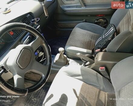 Серый Мазда 626, объемом двигателя 2 л и пробегом 350 тыс. км за 1058 $, фото 1 на Automoto.ua