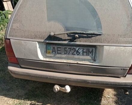 Серый Мазда 626, объемом двигателя 2 л и пробегом 250 тыс. км за 800 $, фото 1 на Automoto.ua