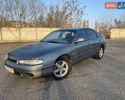 Сірий Мазда 626, об'ємом двигуна 2 л та пробігом 300 тис. км за 2350 $, фото 1 на Automoto.ua