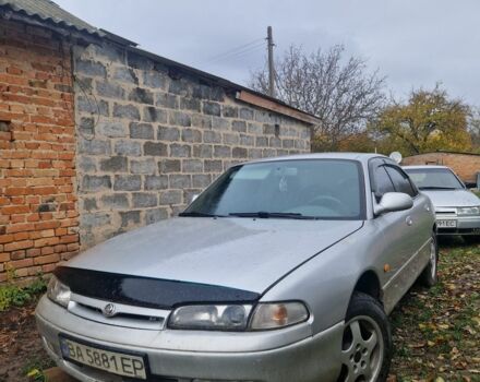 Серый Мазда 626, объемом двигателя 2 л и пробегом 422 тыс. км за 3000 $, фото 1 на Automoto.ua