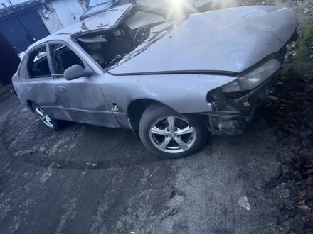 Сірий Мазда 626, об'ємом двигуна 1.8 л та пробігом 100 тис. км за 300 $, фото 1 на Automoto.ua