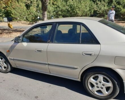 Мазда 626 1998 в Черноморске (Ильичевске) на Automoto.ua Серый Мазда 626, объемом двигателя 2 л и пробегом 400 тыс. км за 900 $, фото 1 на Automoto.ua