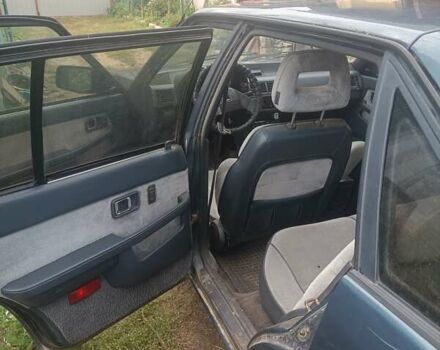 Синий Мазда 626, объемом двигателя 2 л и пробегом 295 тыс. км за 850 $, фото 11 на Automoto.ua