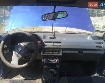 Синій Мазда 626, об'ємом двигуна 1.8 л та пробігом 354 тис. км за 1000 $, фото 4 на Automoto.ua