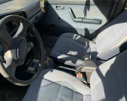 Синій Мазда 626, об'ємом двигуна 2 л та пробігом 400 тис. км за 1100 $, фото 5 на Automoto.ua