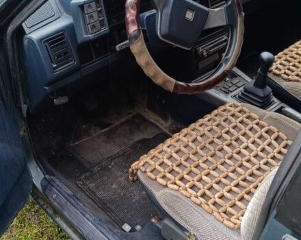 Синий Мазда 626, объемом двигателя 2 л и пробегом 205 тыс. км за 600 $, фото 6 на Automoto.ua