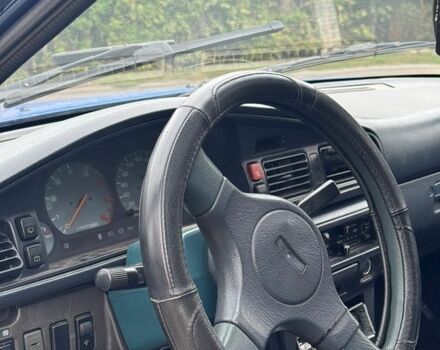 Синій Мазда 626, об'ємом двигуна 2.2 л та пробігом 350 тис. км за 599 $, фото 5 на Automoto.ua