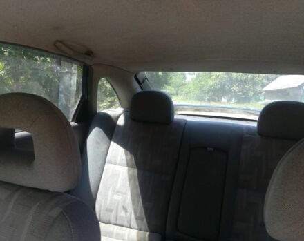 Синій Мазда 626, об'ємом двигуна 2 л та пробігом 35 тис. км за 1200 $, фото 5 на Automoto.ua