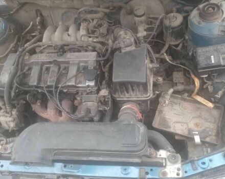 Синий Мазда 626, объемом двигателя 2 л и пробегом 3 тыс. км за 591 $, фото 4 на Automoto.ua