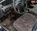 Синий Мазда 626, объемом двигателя 1.8 л и пробегом 430 тыс. км за 900 $, фото 1 на Automoto.ua