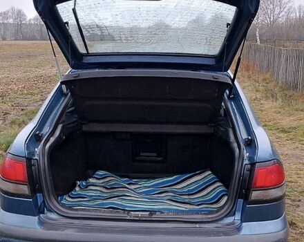 Синий Мазда 626, объемом двигателя 2 л и пробегом 231 тыс. км за 2500 $, фото 6 на Automoto.ua