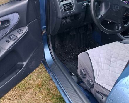 Синий Мазда 626, объемом двигателя 2 л и пробегом 231 тыс. км за 2500 $, фото 3 на Automoto.ua