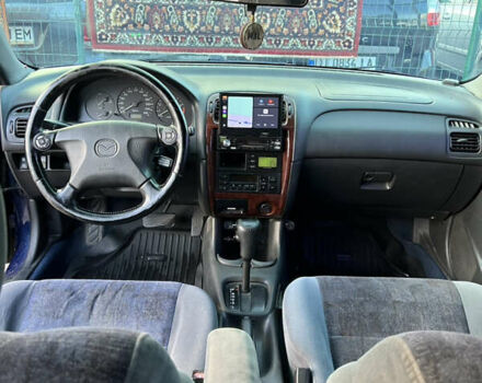 Синий Мазда 626, объемом двигателя 1.99 л и пробегом 485 тыс. км за 3850 $, фото 12 на Automoto.ua