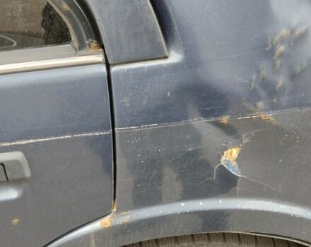 Синий Мазда 626, объемом двигателя 2 л и пробегом 450 тыс. км за 700 $, фото 5 на Automoto.ua