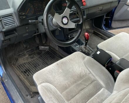 Синий Мазда 626, объемом двигателя 2 л и пробегом 420 тыс. км за 484 $, фото 2 на Automoto.ua