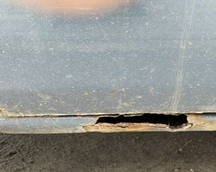 Синий Мазда 626, объемом двигателя 2 л и пробегом 450 тыс. км за 700 $, фото 6 на Automoto.ua