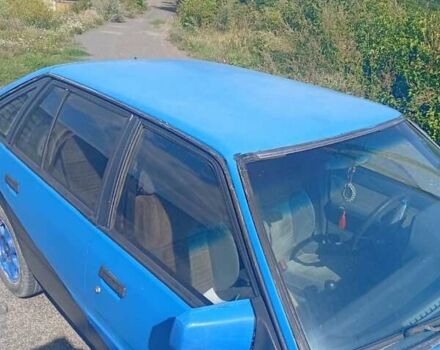 Синій Мазда 626, об'ємом двигуна 1.6 л та пробігом 65 тис. км за 600 $, фото 10 на Automoto.ua