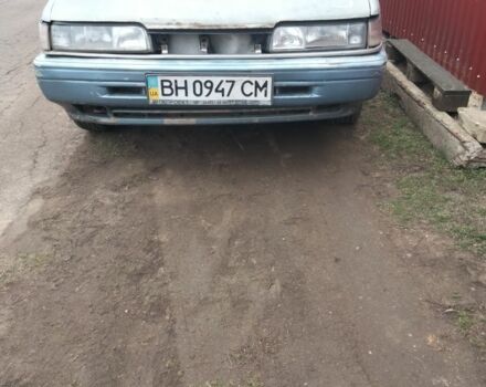 Синий Мазда 626, объемом двигателя 0 л и пробегом 400 тыс. км за 700 $, фото 3 на Automoto.ua