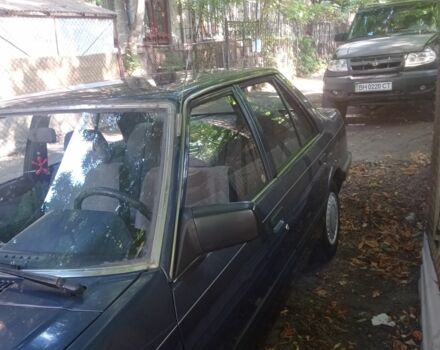 Синій Мазда 626, об'ємом двигуна 1.6 л та пробігом 157 тис. км за 1500 $, фото 1 на Automoto.ua