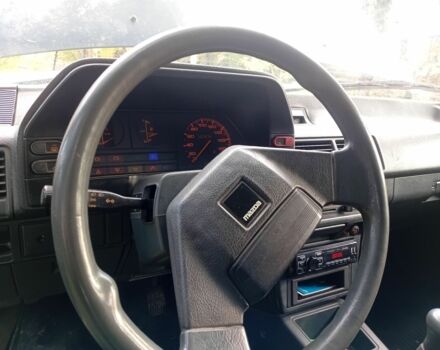 Синий Мазда 626, объемом двигателя 2 л и пробегом 387 тыс. км за 1500 $, фото 9 на Automoto.ua