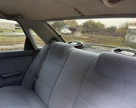 Синій Мазда 626, об'ємом двигуна 1.8 л та пробігом 50 тис. км за 850 $, фото 7 на Automoto.ua