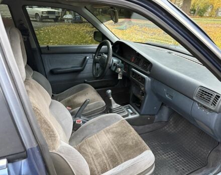 Синій Мазда 626, об'ємом двигуна 1.8 л та пробігом 50 тис. км за 850 $, фото 5 на Automoto.ua