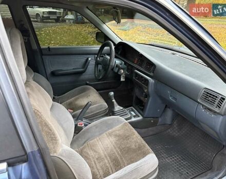 Синій Мазда 626, об'ємом двигуна 1.8 л та пробігом 90 тис. км за 850 $, фото 9 на Automoto.ua