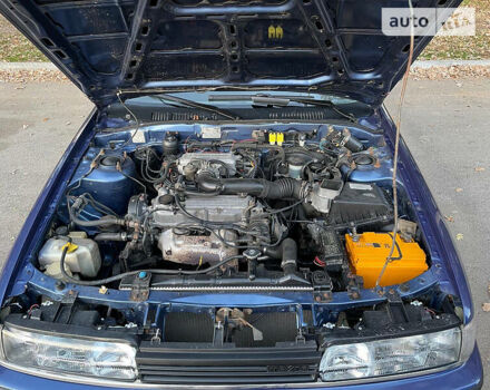 Синій Мазда 626, об'ємом двигуна 2 л та пробігом 340 тис. км за 1999 $, фото 4 на Automoto.ua