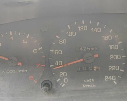 Синій Мазда 626, об'ємом двигуна 2 л та пробігом 442 тис. км за 600 $, фото 5 на Automoto.ua