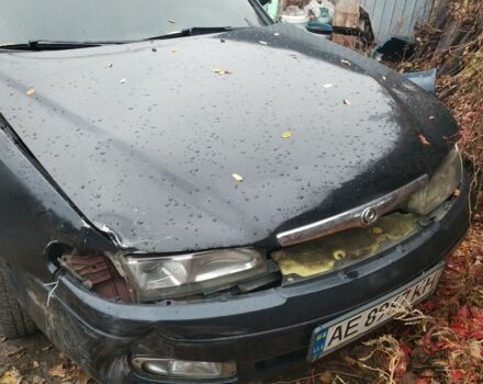 Синий Мазда 626, объемом двигателя 2 л и пробегом 400 тыс. км за 952 $, фото 2 на Automoto.ua