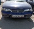Синий Мазда 626, объемом двигателя 1.8 л и пробегом 259 тыс. км за 700 $, фото 1 на Automoto.ua