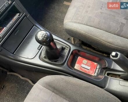 Синій Мазда 626, об'ємом двигуна 1.79 л та пробігом 466 тис. км за 2500 $, фото 12 на Automoto.ua