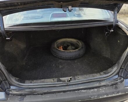 Синий Мазда 626, объемом двигателя 2 л и пробегом 300 тыс. км за 2300 $, фото 7 на Automoto.ua