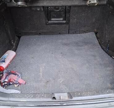 Синий Мазда 626, объемом двигателя 1.84 л и пробегом 300 тыс. км за 2700 $, фото 8 на Automoto.ua