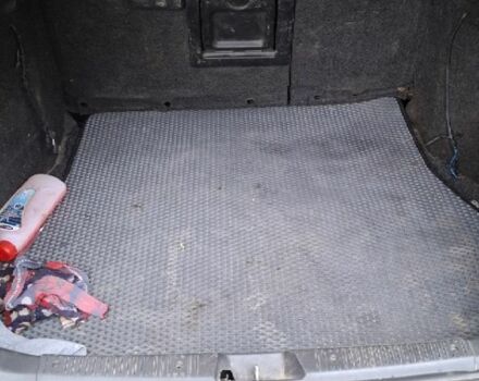 Синий Мазда 626, объемом двигателя 1.8 л и пробегом 1000 тыс. км за 2800 $, фото 6 на Automoto.ua