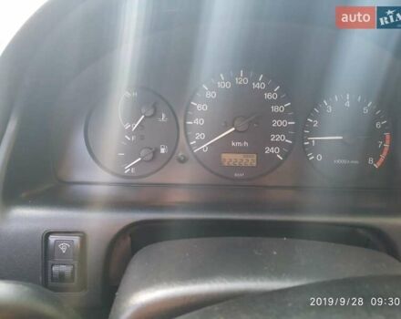 Синій Мазда 626, об'ємом двигуна 2 л та пробігом 222 тис. км за 4400 $, фото 2 на Automoto.ua