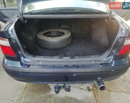 Синій Мазда 626, об'ємом двигуна 1.8 л та пробігом 389 тис. км за 2700 $, фото 13 на Automoto.ua