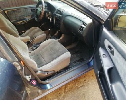 Синій Мазда 626, об'ємом двигуна 1.8 л та пробігом 389 тис. км за 2700 $, фото 9 на Automoto.ua