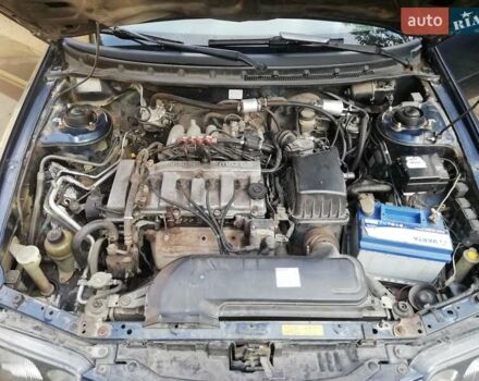 Синій Мазда 626, об'ємом двигуна 1.8 л та пробігом 389 тис. км за 2700 $, фото 8 на Automoto.ua