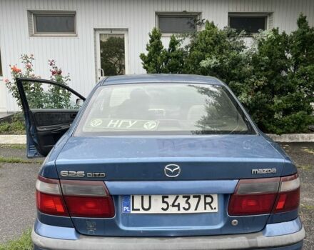 Синій Мазда 626, об'ємом двигуна 2 л та пробігом 300 тис. км за 600 $, фото 2 на Automoto.ua