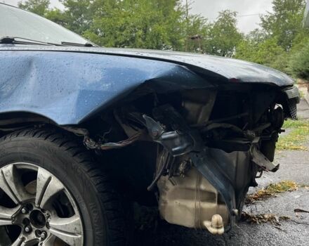 Синій Мазда 626, об'ємом двигуна 2 л та пробігом 300 тис. км за 600 $, фото 4 на Automoto.ua