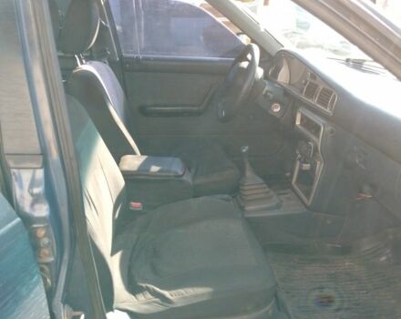 Синий Мазда 626, объемом двигателя 2 л и пробегом 800 тыс. км за 1100 $, фото 6 на Automoto.ua