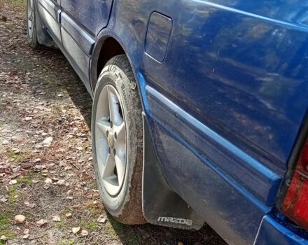 Синий Мазда 626, объемом двигателя 2 л и пробегом 400 тыс. км за 1968 $, фото 3 на Automoto.ua