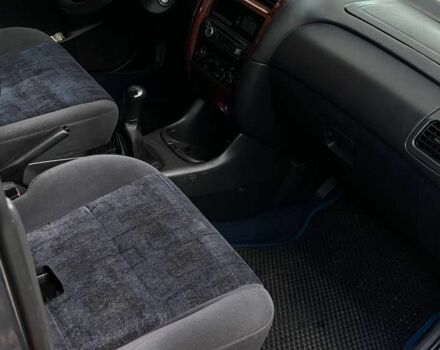 Синій Мазда 626, об'ємом двигуна 1.8 л та пробігом 320 тис. км за 3200 $, фото 15 на Automoto.ua