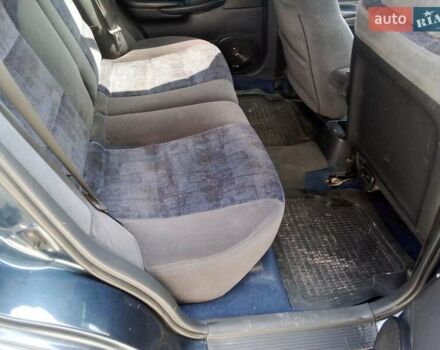 Синій Мазда 626, об'ємом двигуна 1.84 л та пробігом 342 тис. км за 2299 $, фото 10 на Automoto.ua