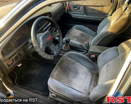 Синий Мазда 626, объемом двигателя 2 л и пробегом 0 тыс. км за 1000 $, фото 3 на Automoto.ua